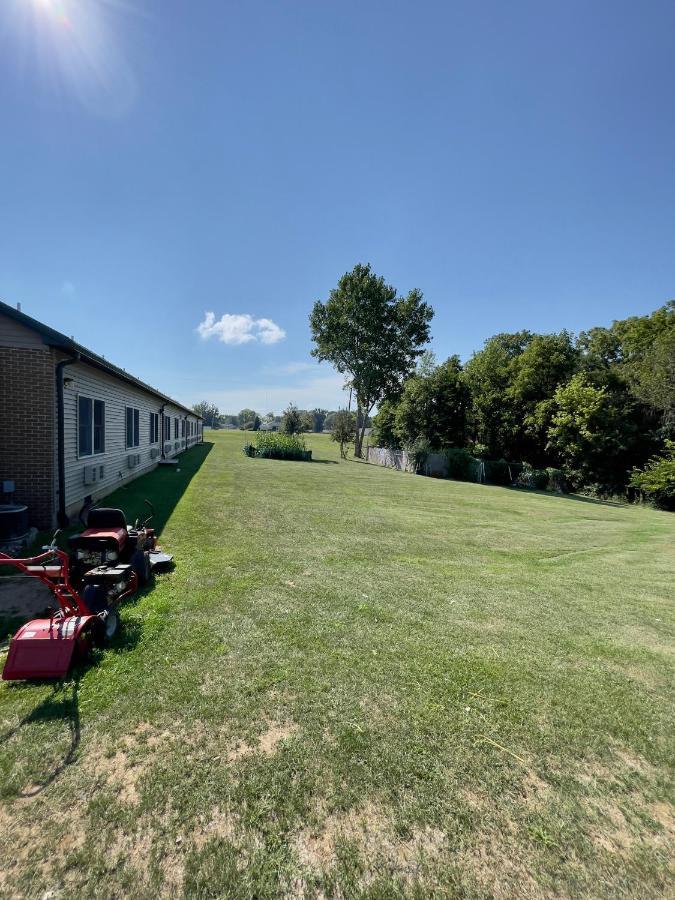 Attica Inn Exterior photo