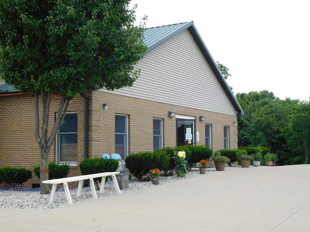 Attica Inn Exterior photo